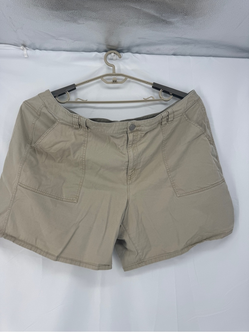 Lane Bryant Khaki Utility Bermuda Shorts 0206